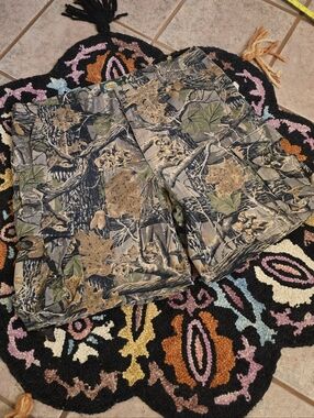 🔥🔥Camo Cargo Shorts - Green Brown Gray Leaves🔥🔥 Size 40 Cabelas